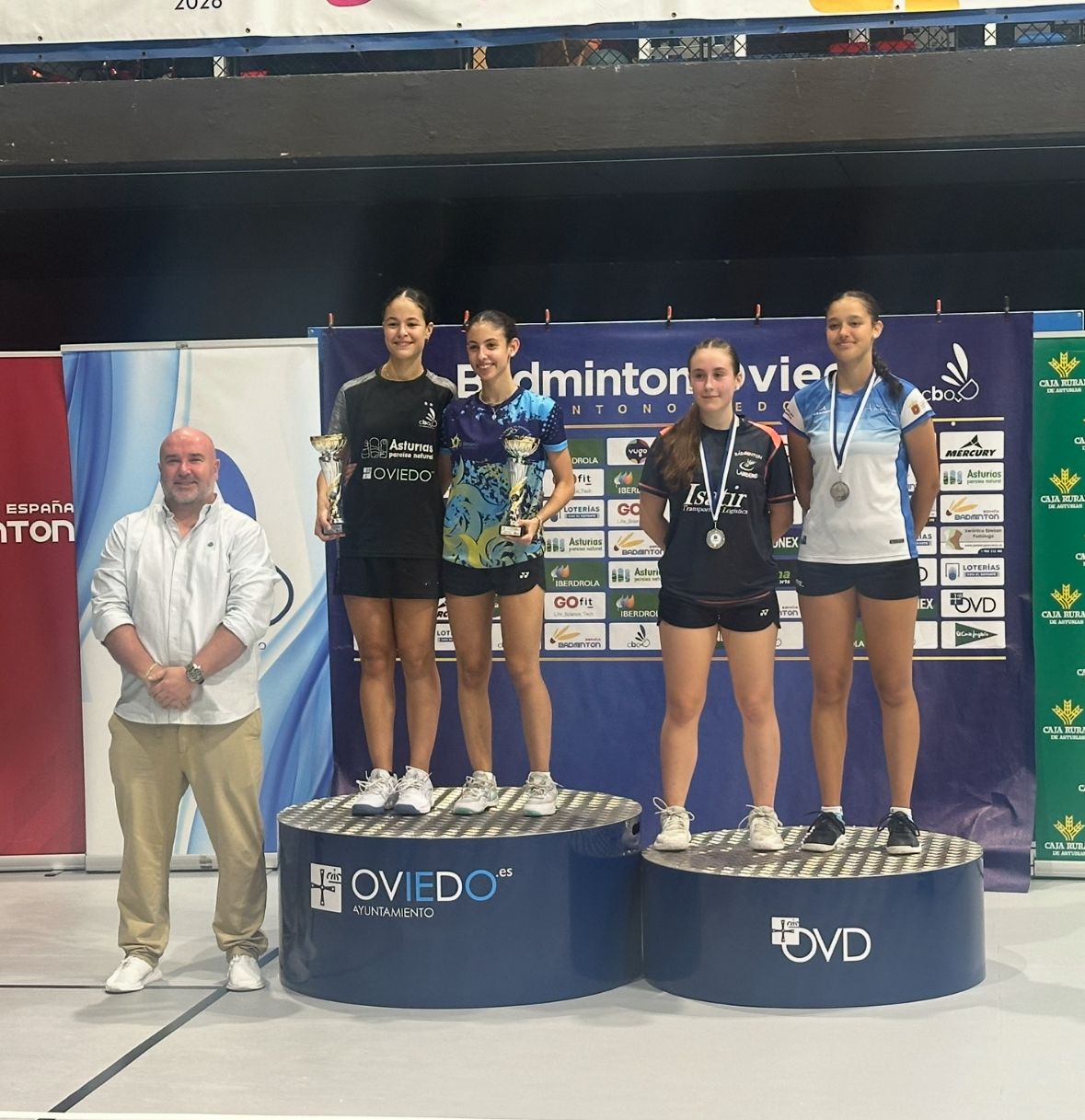 Medalla de plata para Patricia Peña en Oviedo en Dobles Femenino Sub-17